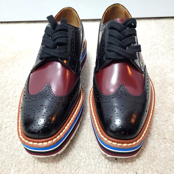 Prada Burgundy Black Platform Brogue Trim Oxford, size EUR 34.5, US 4.5 - Picture 3 of 8